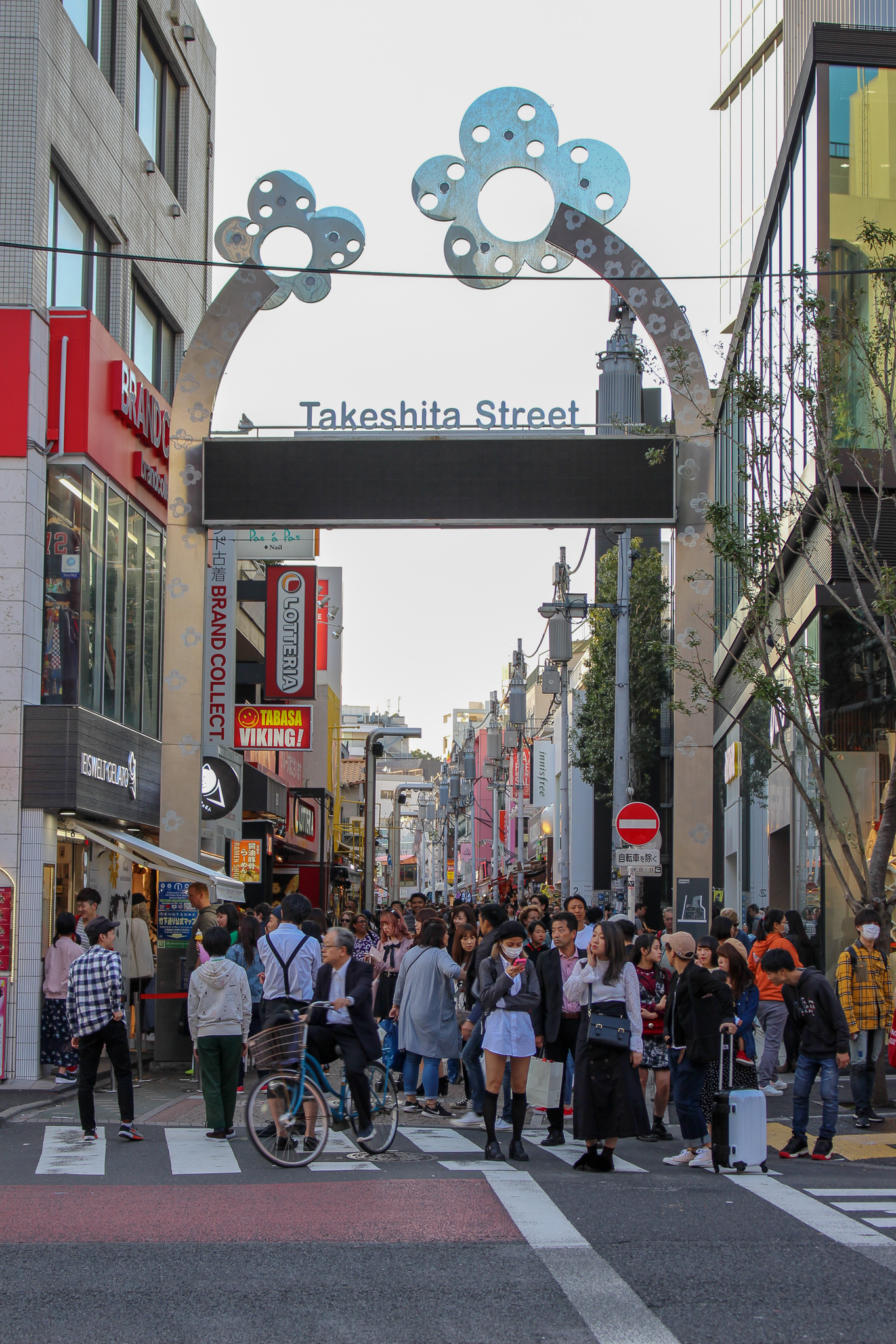 harajuku_takeshita_street